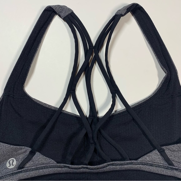 Size 4 Lululemon grey strappy back sports bra - Picture 3 of 14